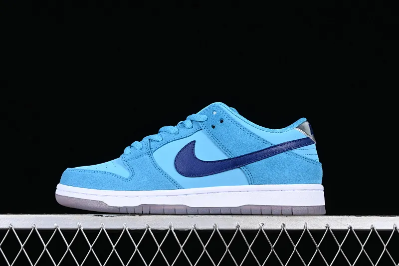 All categories Nk SB Dunk series Nk SB Dunk Low low-top sneakers K version NK SB Dunk Low Pro sky blue imitation wool low-top casual sneakers BQ6817-400